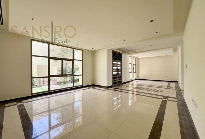 52727837 - Property Image 3