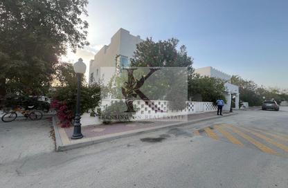Villa - 3 Bedrooms - 3 Bathrooms for rent in Janabiya - Northern Governorate Villa - 3 Bedrooms - 3 Bathrooms for rent in Janabiya - Northern Governorate
