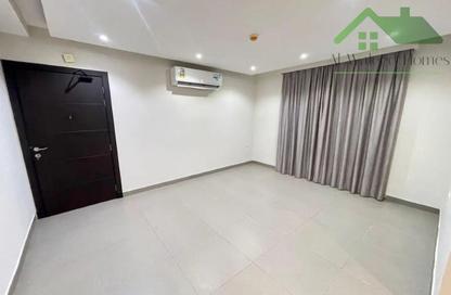 Apartment - 2 Bedrooms - 2 Bathrooms for rent in Hidd - Muharraq Governorate