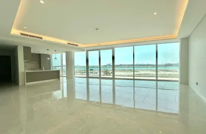 Apartment - 4 Bedrooms - 5 Bathrooms for sale in Canal View - Dilmunia Island - Muharraq Governorate