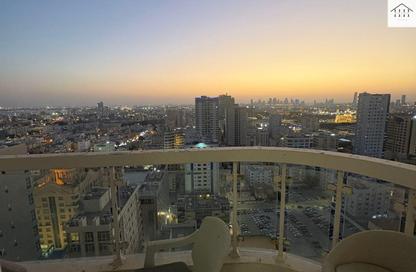 Apartment - 2 Bedrooms - 3 Bathrooms for rent in Al Juffair - Capital Governorate
