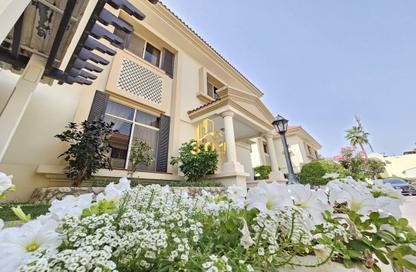 Compound - 4 - 4 for rent in Mahooz - Manama - Capital Governorate