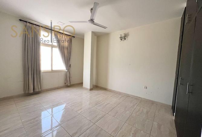 999110 - Property Image 3