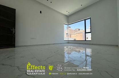 Villa - 4 Bedrooms - 6 Bathrooms for sale in Tubli - Central Governorate