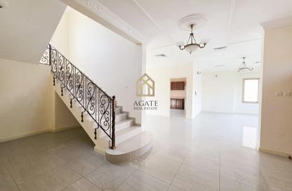 Villa - 4 Bedrooms - 4 Bathrooms for rent in Janabiya - Northern Governorate