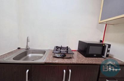 Apartment - Studio - 1 Bathroom for rent in Al Juffair - Capital Governorate