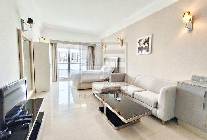 56181609 - Property Image 2