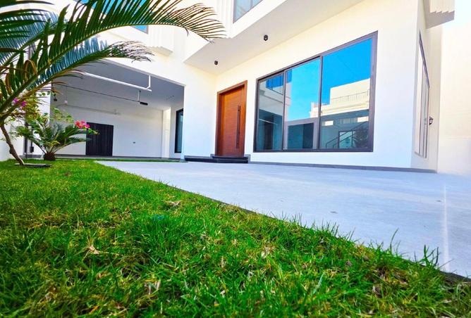 995499 - Property Image 2