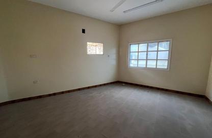 Apartment - 1 Bedroom - 1 Bathroom for rent in Tubli - Central Governorate Apartment - 1 Bedroom - 1 Bathroom for rent in Tubli - Central Governorate