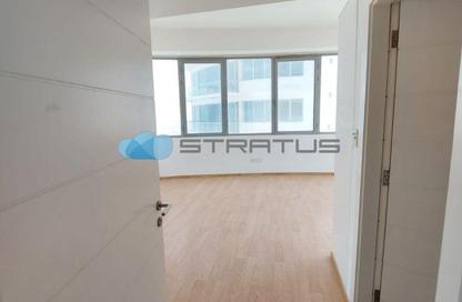 Apartment - 2 Bedrooms - 3 Bathrooms for sale in Sanabis - Manama - Capital Governorate Apartment - 2 Bedrooms - 3 Bathrooms for sale in Sanabis - Manama - Capital Governorate
