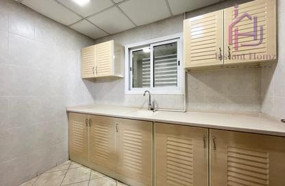 Office Space - Studio - 2 Bathrooms for rent in Seef - Capital Governorate
