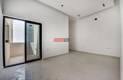 Villa - 4 Bedrooms - 5 Bathrooms for sale in Karzakkan - Northern Governorate