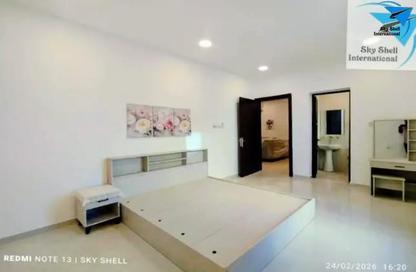 Apartment - 2 Bedrooms - 2 Bathrooms for rent in Al Burhama - Manama - Capital Governorate