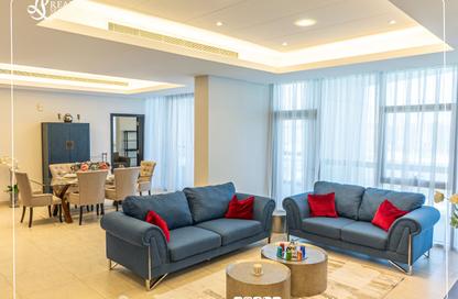 Penthouse - 4 Bedrooms - 6 Bathrooms for rent in Reef Island - Capital Governorate