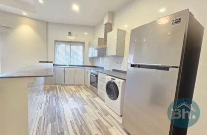 Apartment - 2 - 2 for rent in Al Juffair - Capital Governorate