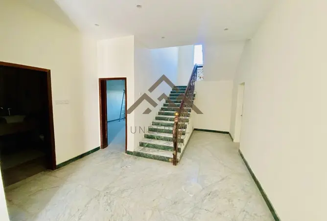 57376138 - Property Image 2