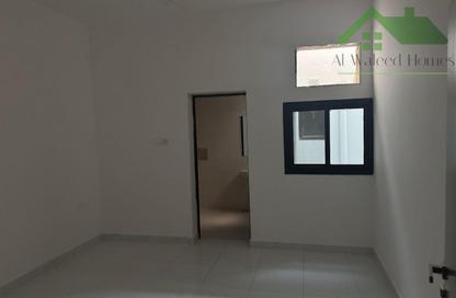 Apartment - 2 Bedrooms - 2 Bathrooms for rent in Galali - Muharraq Governorate
