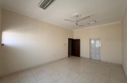 Apartment - 2 Bedrooms - 2 Bathrooms for rent in West Riffa - Riffa - Southern Governorate Apartment - 2 Bedrooms - 2 Bathrooms for rent in West Riffa - Riffa - Southern Governorate