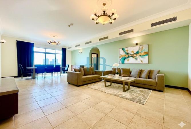 987051 - Property Image 2