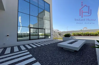 Villa - 4 Bedrooms - 5 Bathrooms for sale in Saar - Northern Governorate