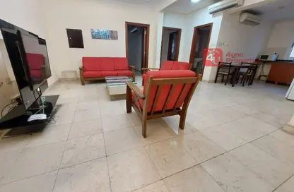 Apartment - 2 Bedrooms - 2 Bathrooms for rent in Adliya - Manama - Capital Governorate