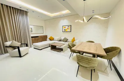 Apartment - 2 Bedrooms - 2 Bathrooms for rent in Seef - Capital Governorate