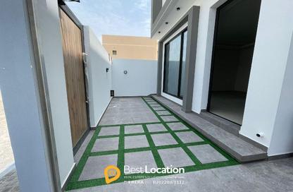 Villa - 4 - 5 for sale in Nuwaidrat - Central Governorate