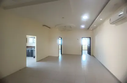 Apartment - 2 Bedrooms - 2 Bathrooms for rent in Tubli - Central Governorate Apartment - 2 Bedrooms - 2 Bathrooms for rent in Tubli - Central Governorate