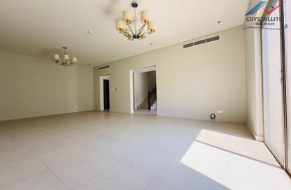 Villa - 4 Bedrooms - 5 Bathrooms for rent in Janabiya - Northern Governorate