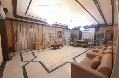 Apartment - 7 Bedrooms - 6 Bathrooms for rent in Al Juffair - Capital Governorate