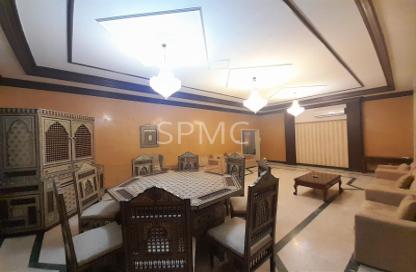 Apartment - 7 Bedrooms - 6 Bathrooms for rent in Al Juffair - Capital Governorate