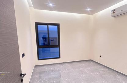 Apartment - 2 - 2 for sale in Janabiya - Northern Governorate