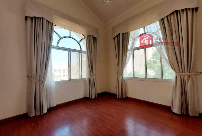 56182905 - Property Image 2