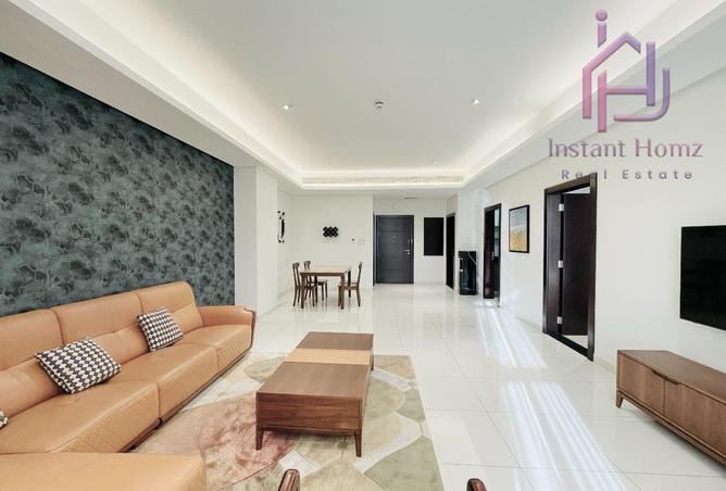 989515 - Property Image 2