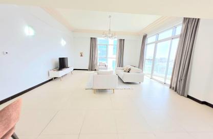 Apartment - 3 Bedrooms - 3 Bathrooms for rent in Zinj - Manama - Capital Governorate