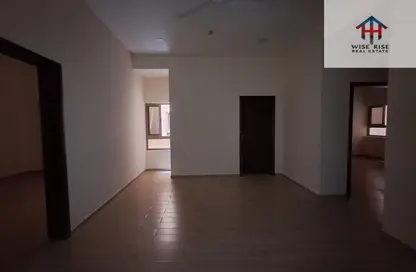 Apartment - 3 Bedrooms - 3 Bathrooms for rent in Busaiteen - Muharraq Governorate