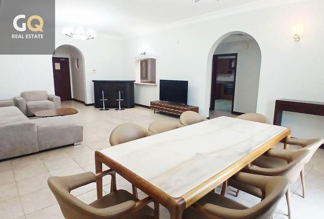 55893100 - Property Image 2