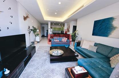Apartment - 3 Bedrooms - 4 Bathrooms for rent in Reef Island - Capital Governorate Apartment - 3 Bedrooms - 4 Bathrooms for rent in Reef Island - Capital Governorate