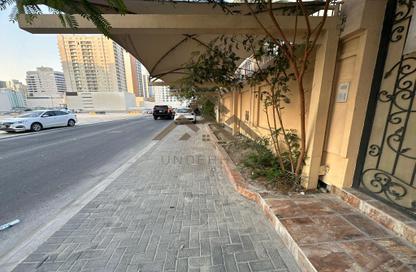 عمارة بالكامل - استوديو - 8 حمامات للبيع في الجفير - محافظة العاصمة