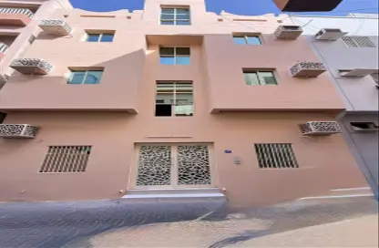 Whole Building - 7+ Bedrooms for sale in Gudaibiya - Manama - Capital Governorate