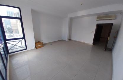 Office Space - 2 Bedrooms - 2 Bathrooms for rent in Seef - Capital Governorate