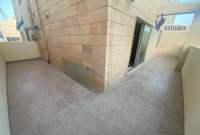 56038509 - Property Image 3