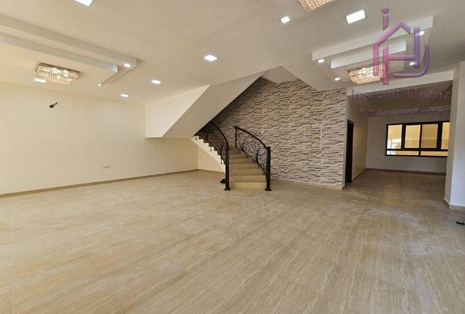 999766 - Property Image 3