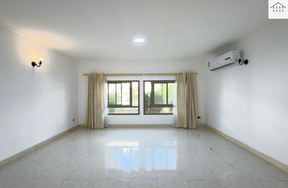 Compound - 3 Bedrooms - 3 Bathrooms for rent in Al Markh - Northern Governorate