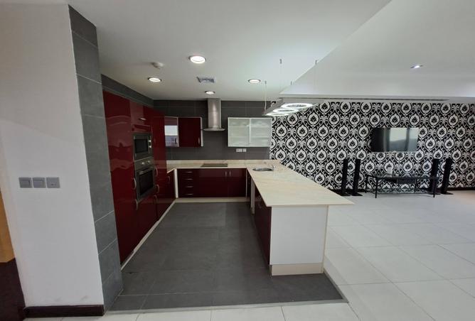 992216 - Property Image 3