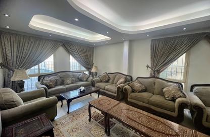 Villa - 6 - 6 for sale in Janabiya - Northern Governorate