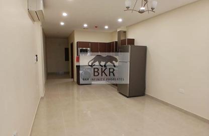 Apartment - 2 Bedrooms - 2 Bathrooms for rent in Al Burhama - Manama - Capital Governorate