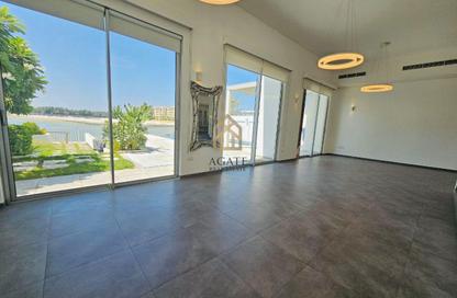 Villa - 6 - 7+ for rent in Dilmunia Island - Muharraq Governorate