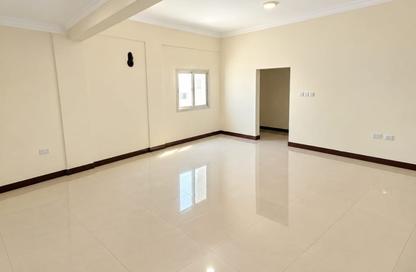 Office Space - Studio - 2 for rent in Salmabad - Central Governorate