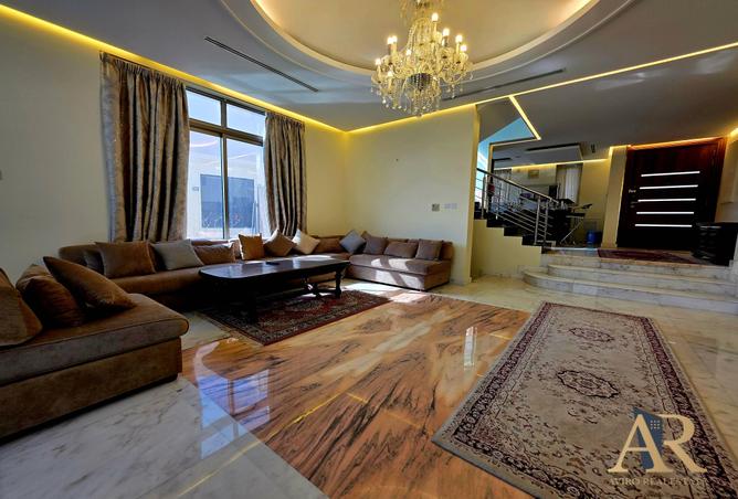 993868 - Property Image 3